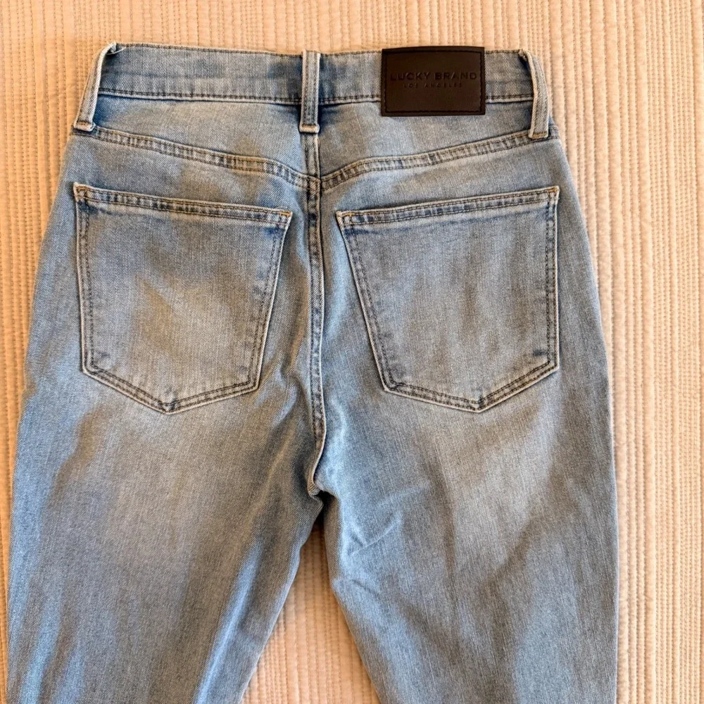 Lucky Brand Women's Bridgette High Rise Skinny Jeans Light Wash Ankle Size 2/26A